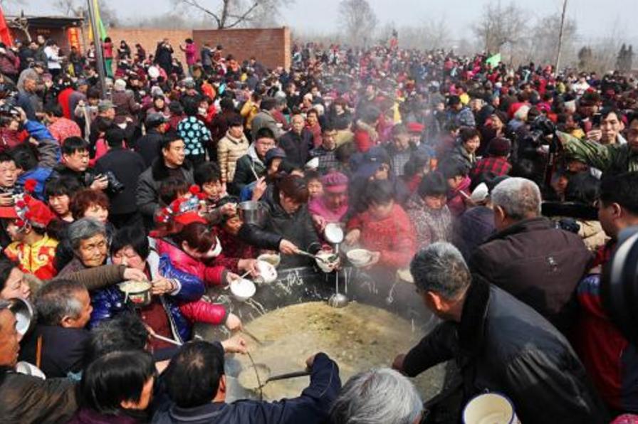 功夫龍上市，小巷里的美食寶藏探索