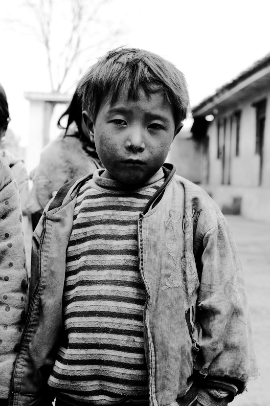 貧困兒童現(xiàn)狀背景與時(shí)代地位深度解析